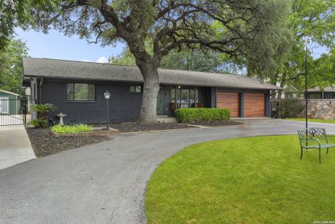 604 Schweppe Street Boerne TX 78006