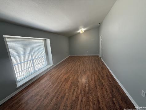 12410 La Lira Street San Antonio TX 78233
