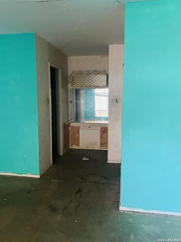 3938 Fm 117 Uvalde TX 78801