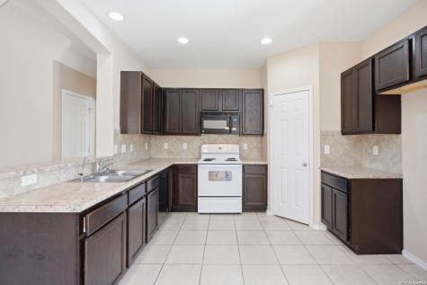 6022 Julians San Antonio TX 78244