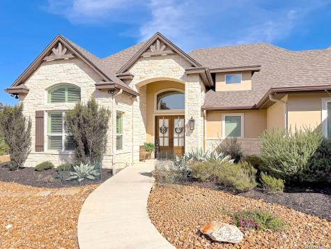 631 Angelica Canyon Lake TX 78133