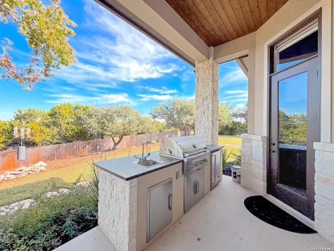 631 Angelica Canyon Lake TX 78133