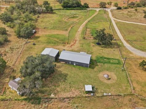 1754 County Road 467 Stockdale TX 78160