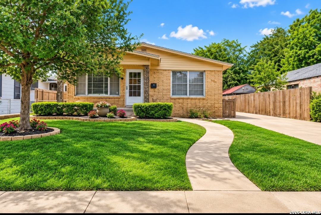 255 Thompson Place San Antonio TX 78225