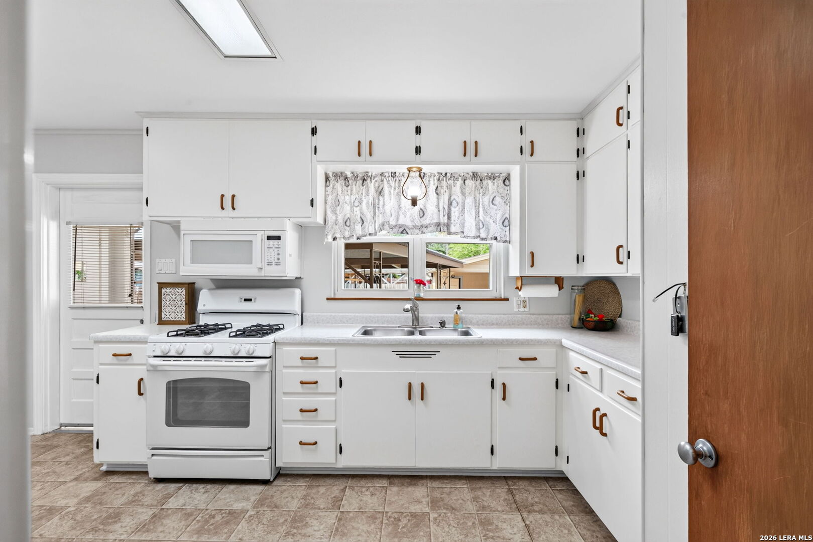 255 Thompson Place San Antonio TX 78225