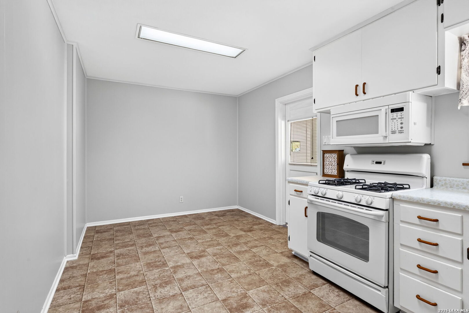 255 Thompson Place San Antonio TX 78225