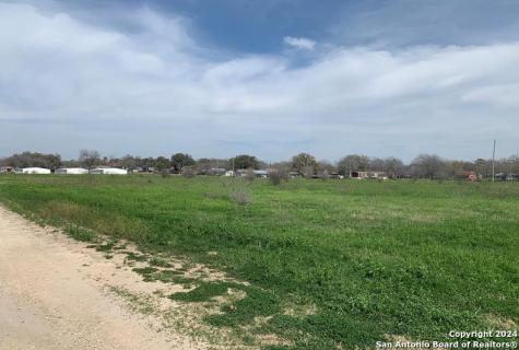 Tbd O'neal Dr Lot 3 Devine TX 78016