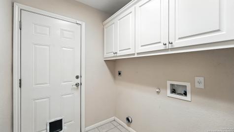 637 Topaz Seguin TX 78155