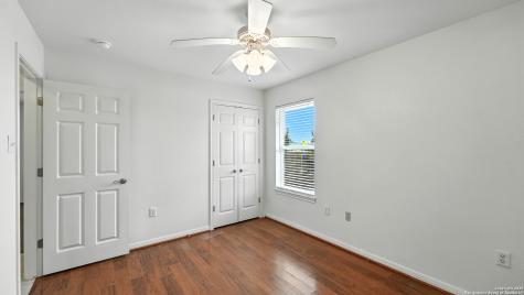 637 Topaz Seguin TX 78155