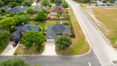 637 Topaz Seguin TX 78155