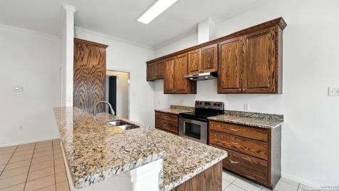 637 Topaz Seguin TX 78155