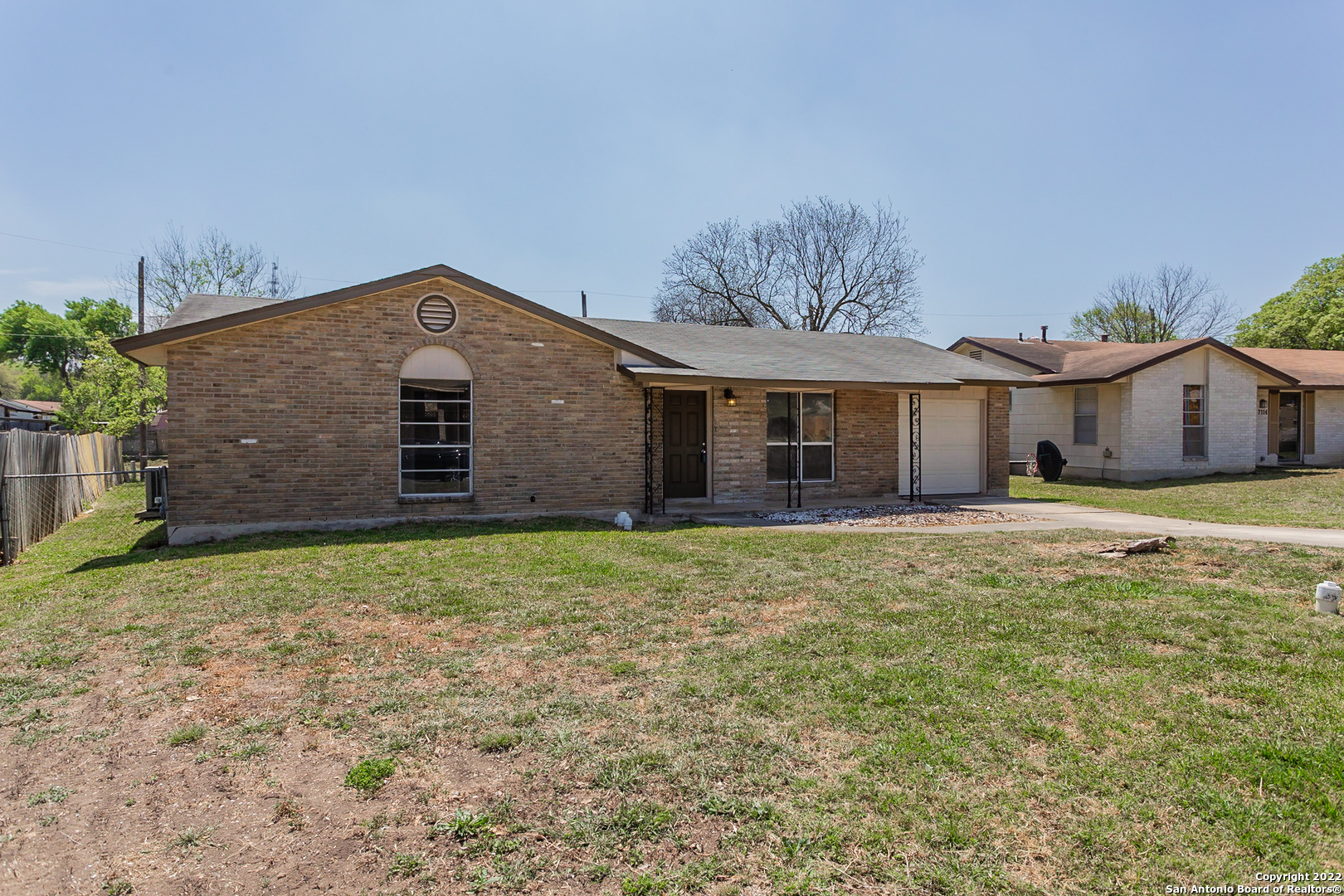7318 Village Oak Drive Live Oak TX 78233