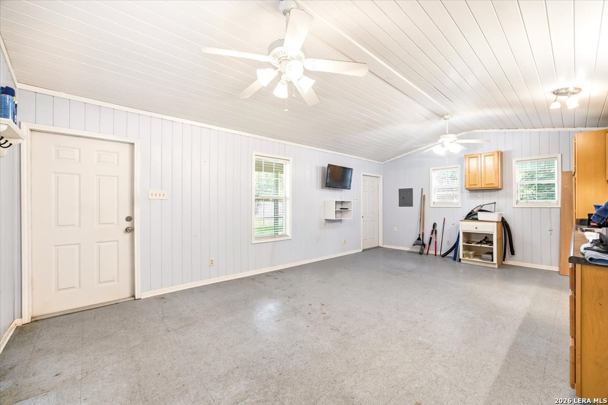 212 Eagle Pass San Antonio TX 78260