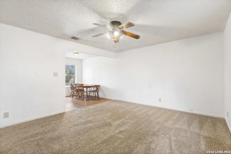 292 Montague Bandera TX 78003