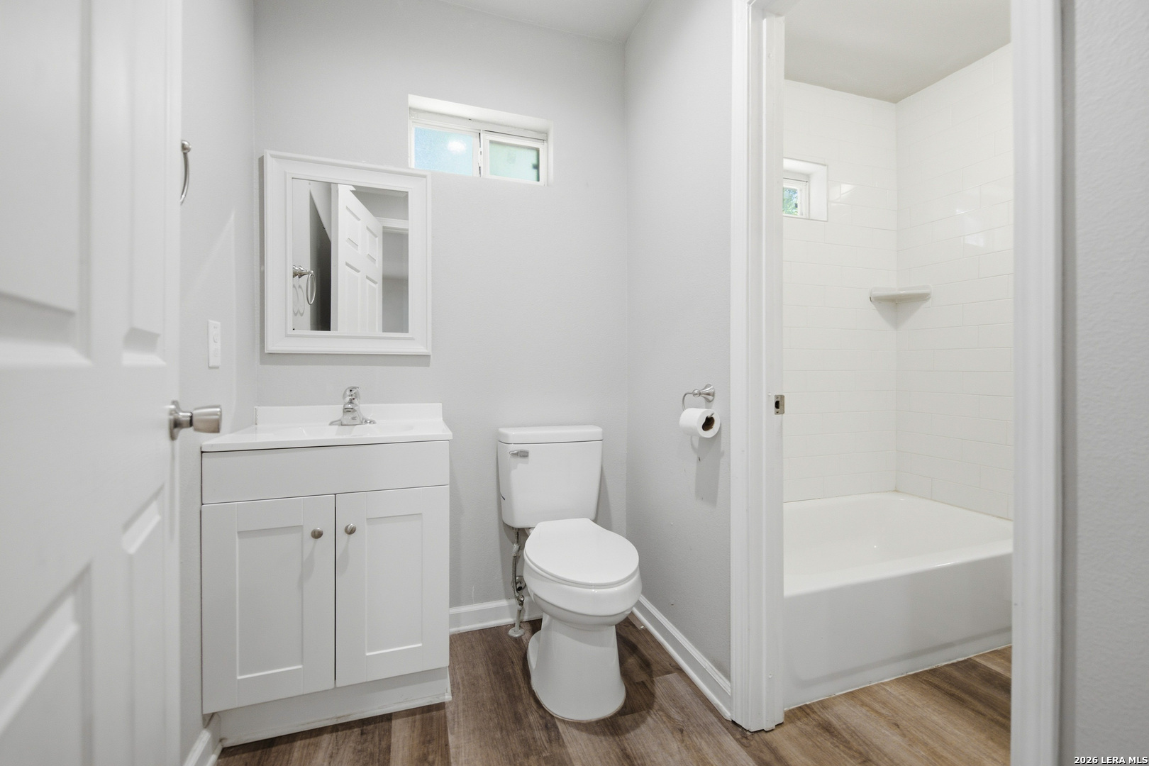 1809 W Southcross San Antonio TX 78211