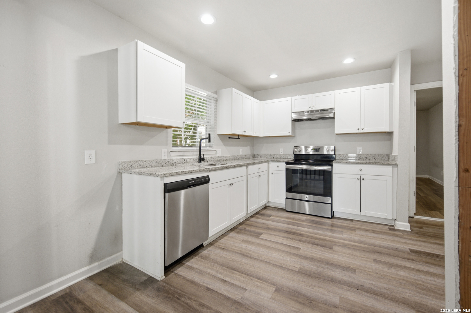 1809 W Southcross San Antonio TX 78211