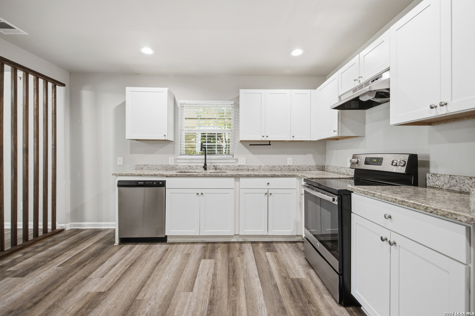 1809 W Southcross San Antonio TX 78211