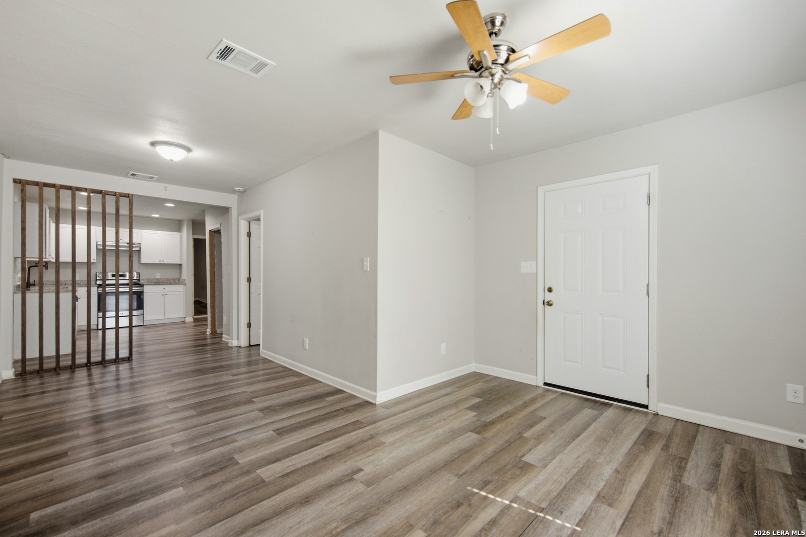 1809 W Southcross San Antonio TX 78211