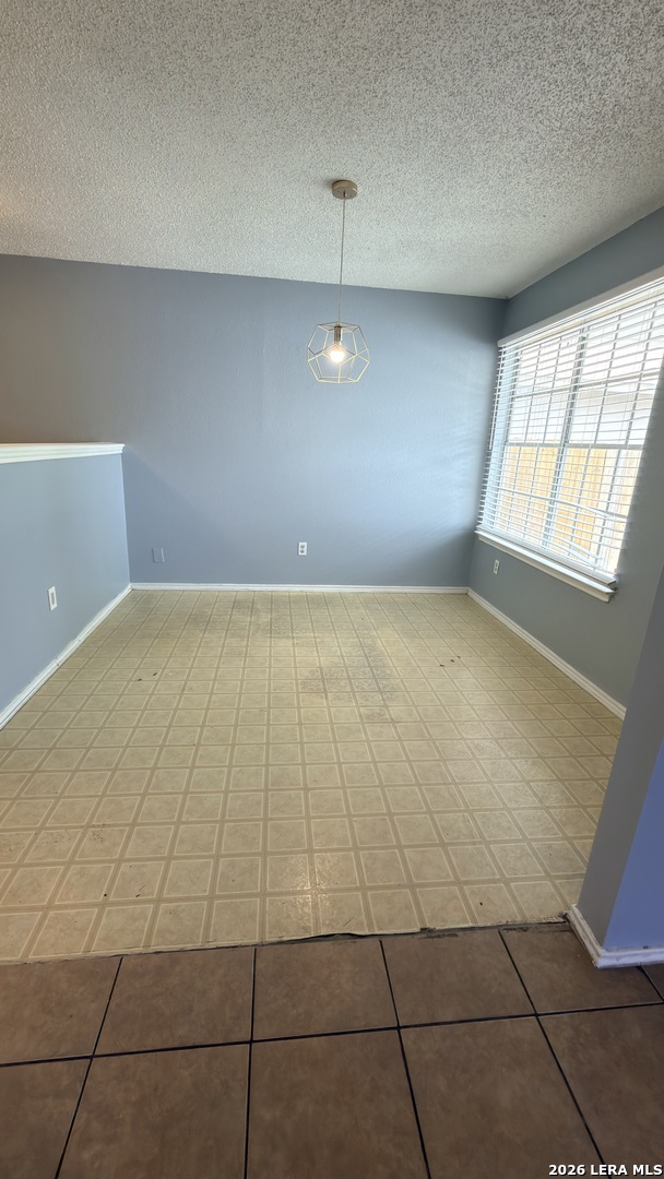 10040 Woodtrail San Antonio TX 78250