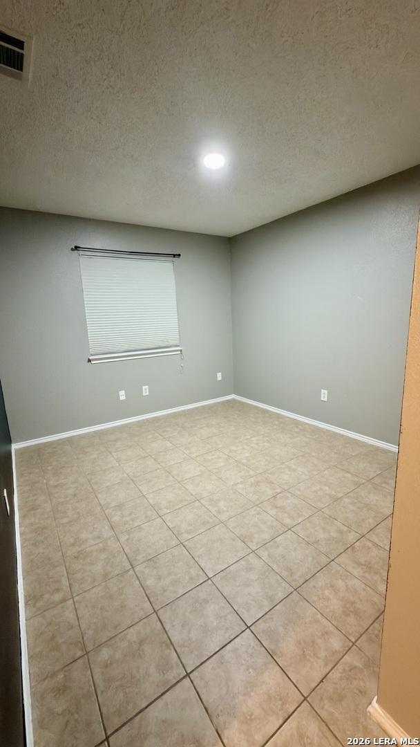 10040 Woodtrail San Antonio TX 78250