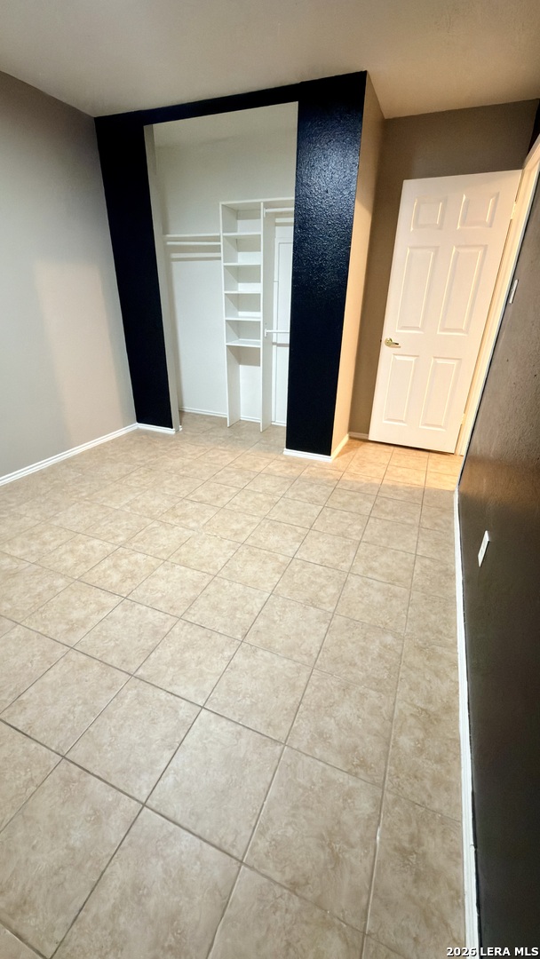 10040 Woodtrail San Antonio TX 78250