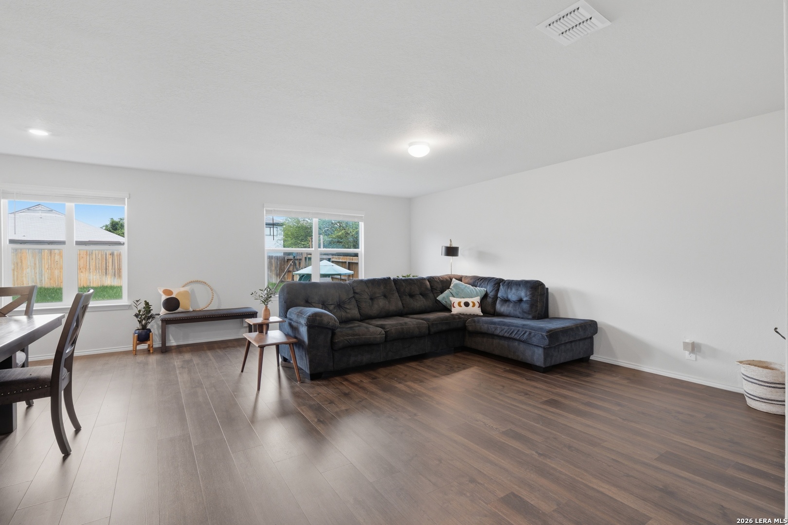 8151 Falcon Meadow Converse TX 78109