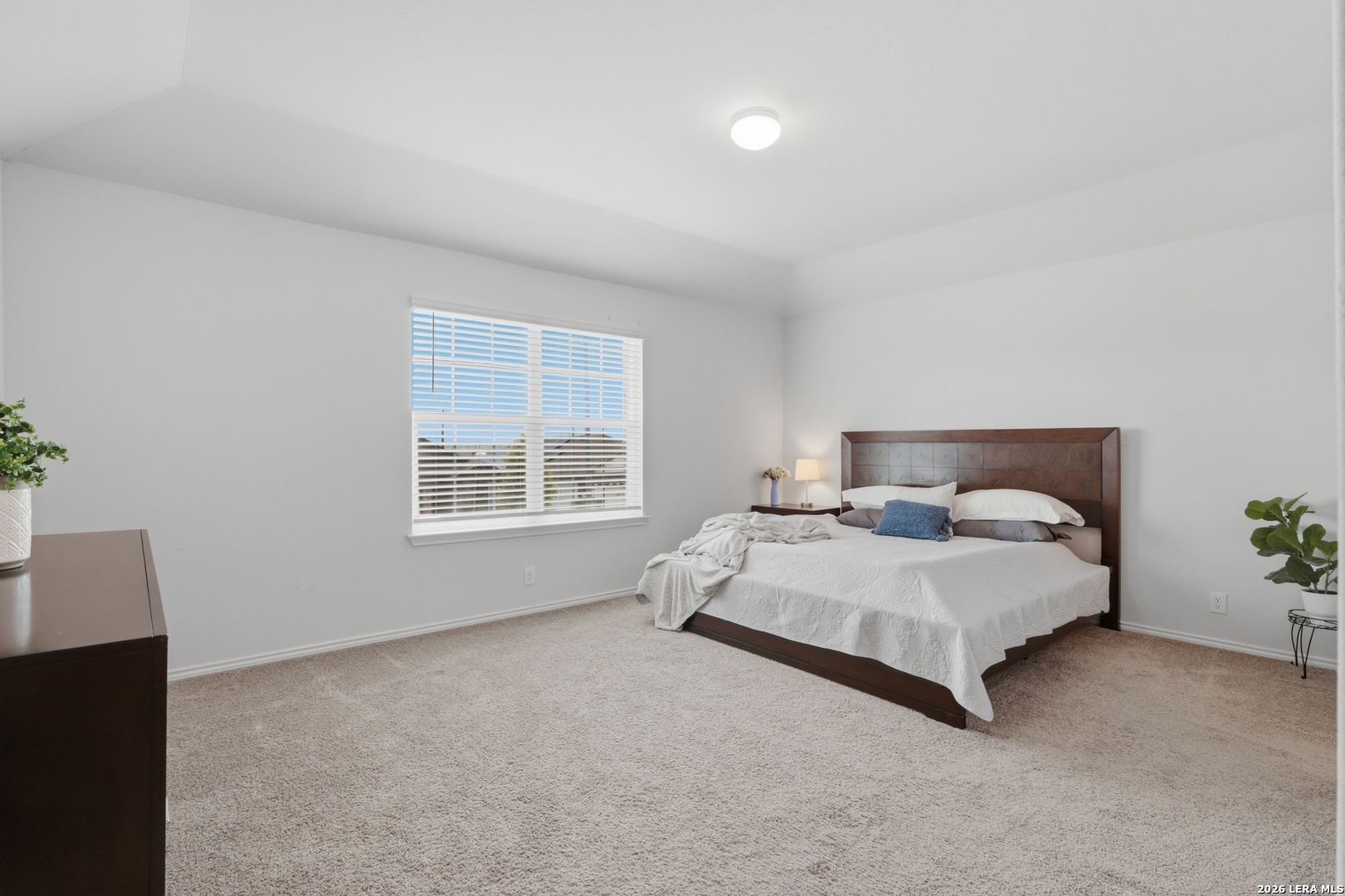 8151 Falcon Meadow Converse TX 78109
