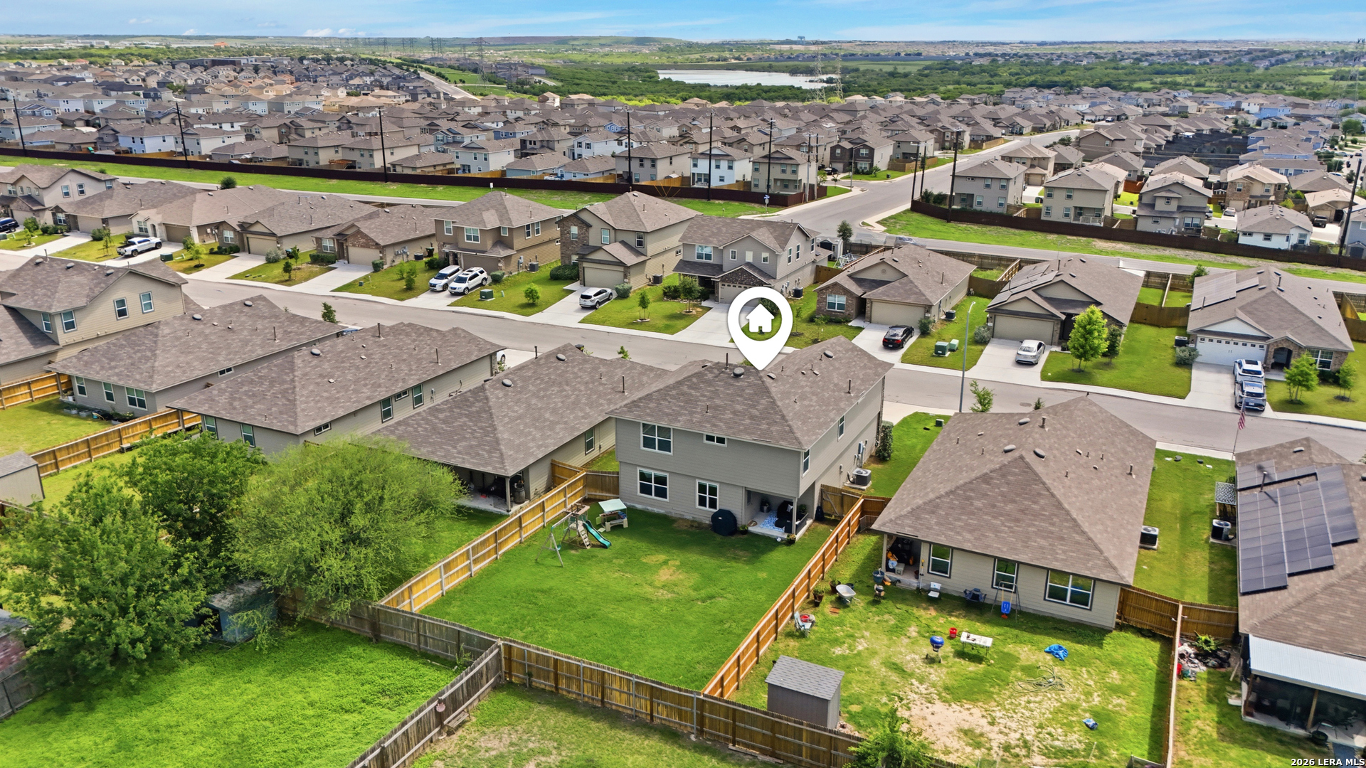 8151 Falcon Meadow Converse TX 78109