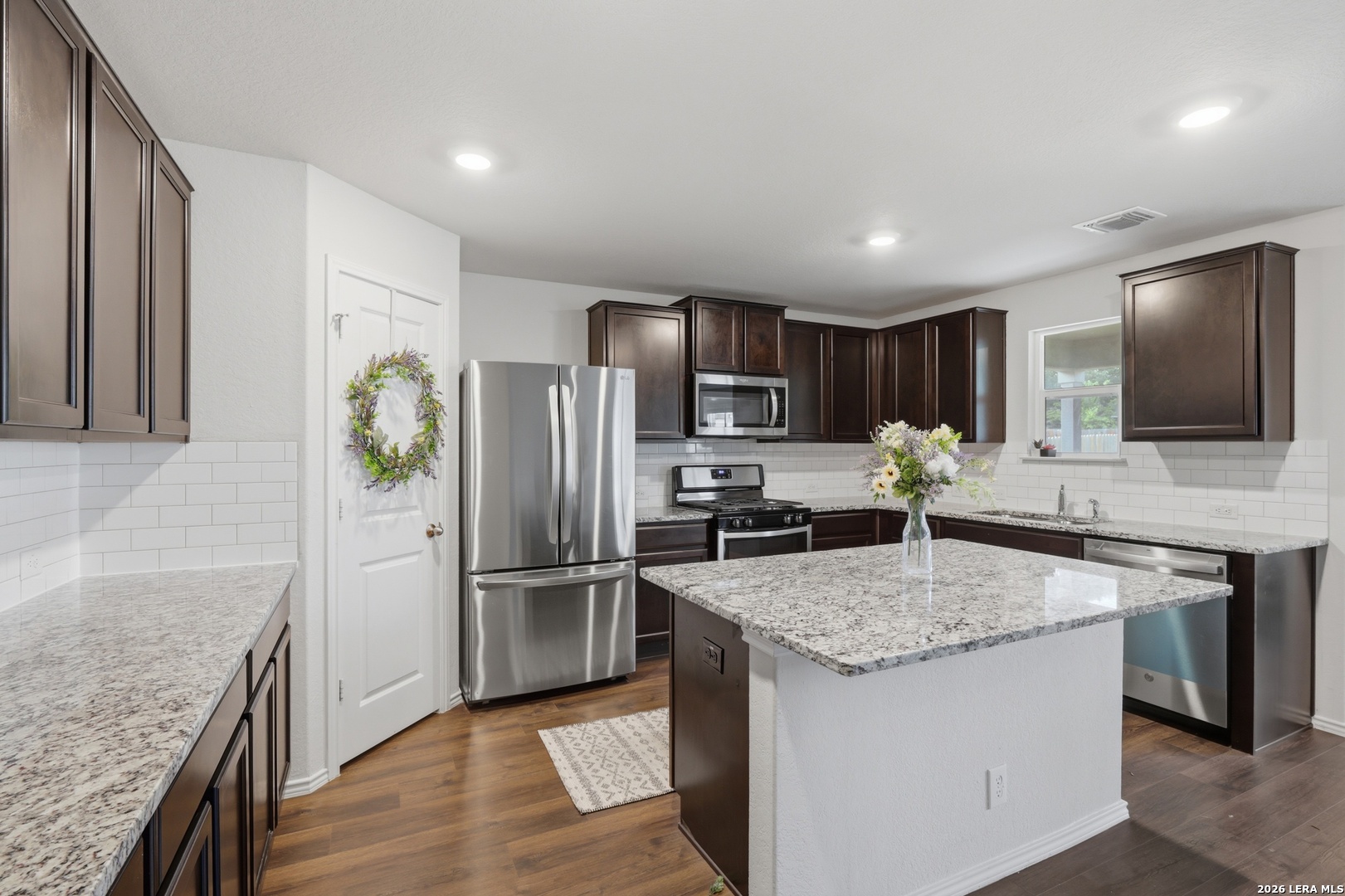 8151 Falcon Meadow Converse TX 78109