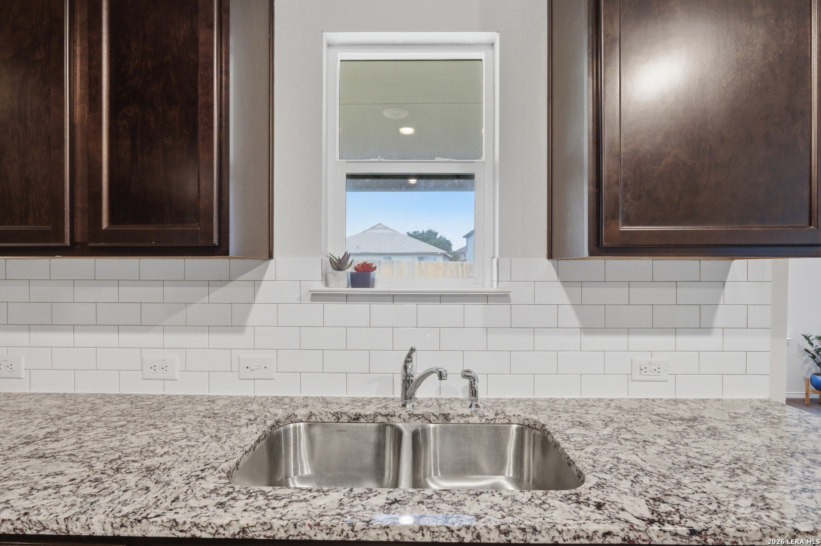 8151 Falcon Meadow Converse TX 78109
