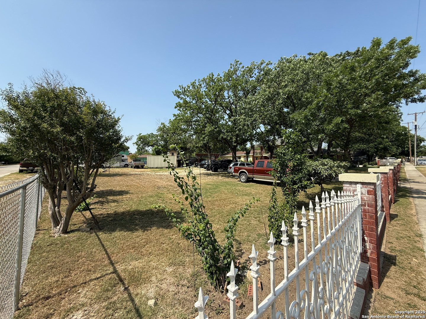 710 W Baetz Boulevard 1 San Antonio TX 78221