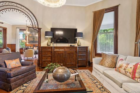 402 Madison San Antonio TX 78204