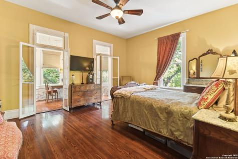 402 Madison San Antonio TX 78204