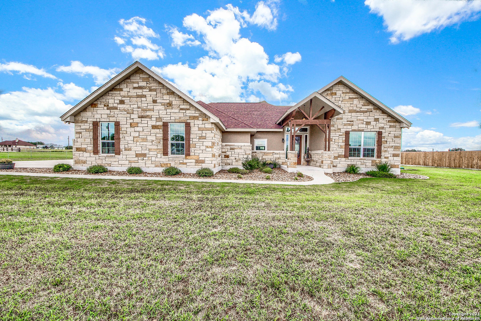 153 Westfield Landing La Vernia TX 78121