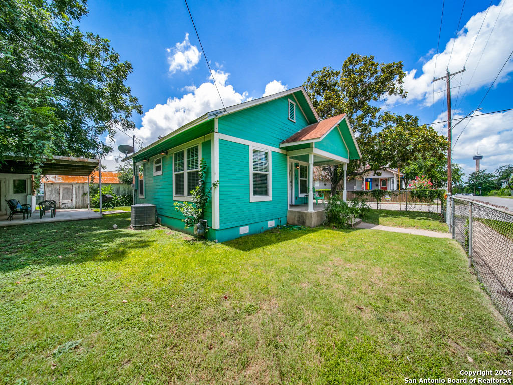 1402 Wyoming Street San Antonio TX 78203