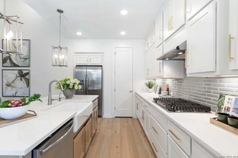 212 Missouri Primrose Lane San Marcos TX 78666