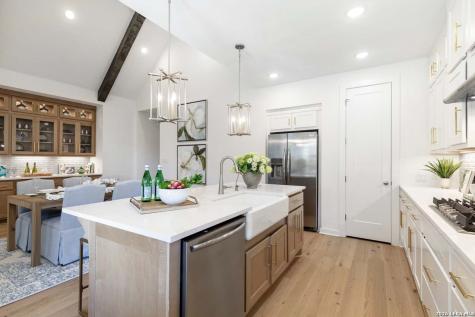 212 Missouri Primrose Lane San Marcos TX 78666