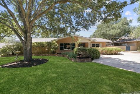 150 Oakhurst Place San Antonio TX 78209