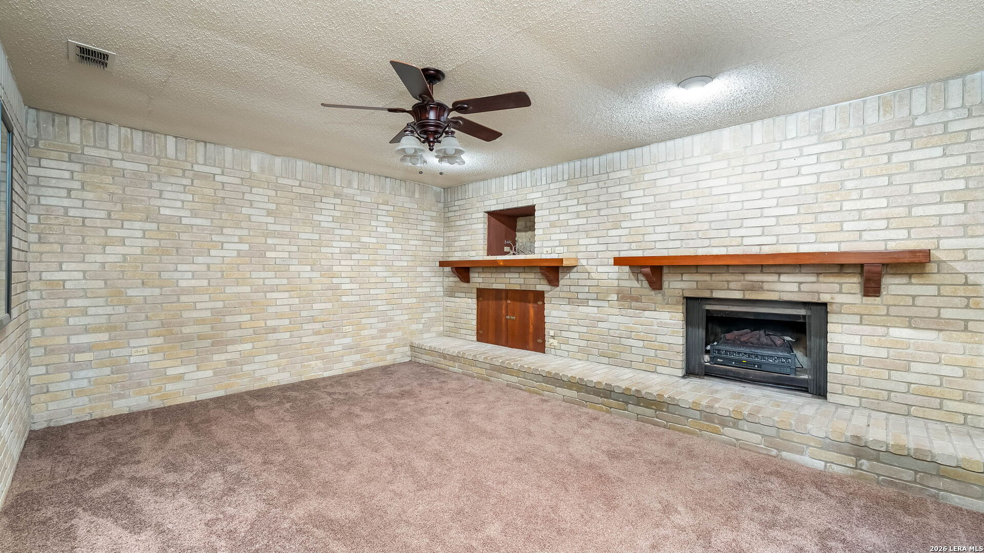 7626 Meadow Lawn San Antonio TX 78251