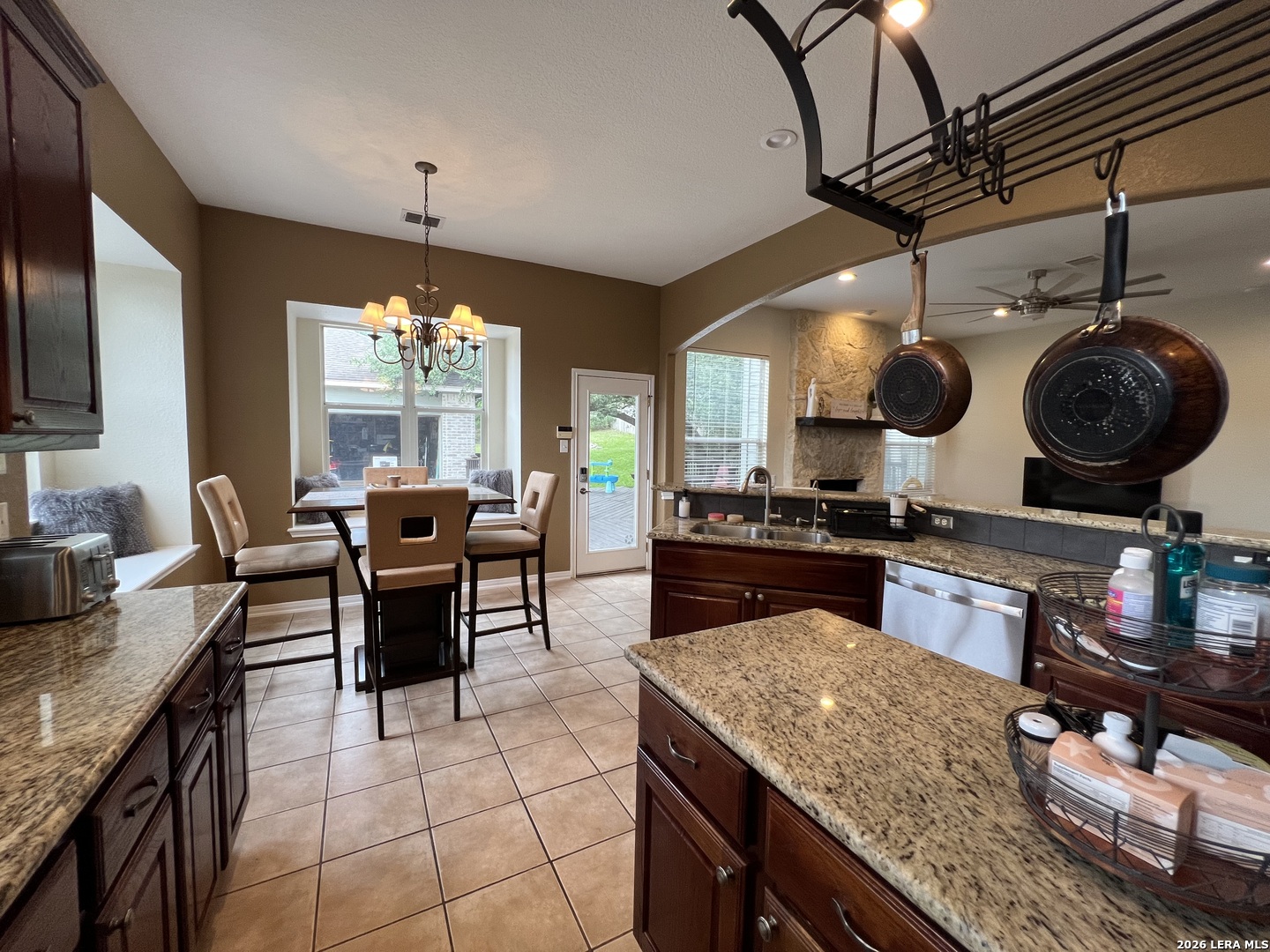 1346 Desert Link San Antonio TX 78254