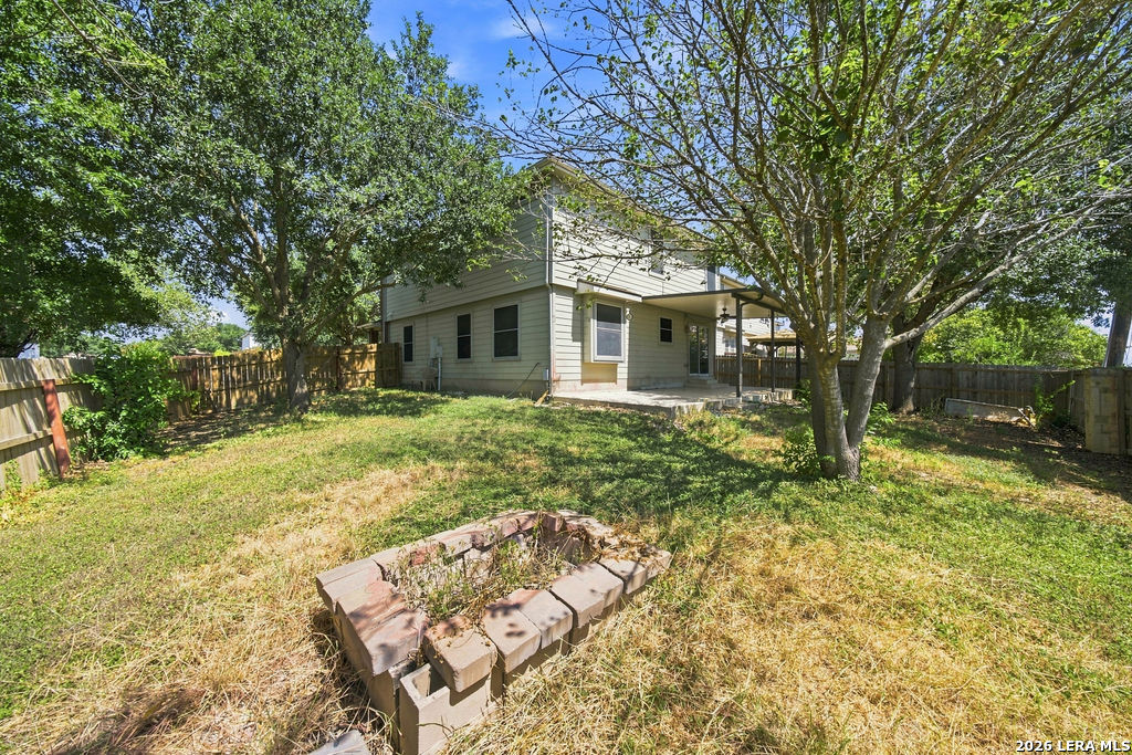 9002 Lilac Hill Universal City TX 78148