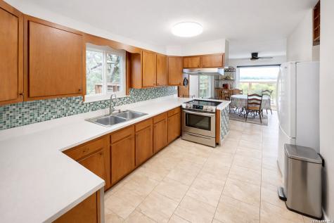 1221 Hallmark Canyon Lake TX 78133