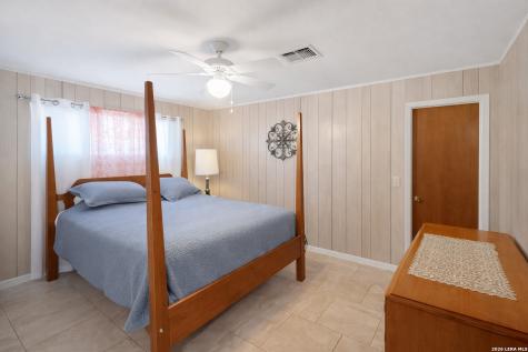 1221 Hallmark Canyon Lake TX 78133
