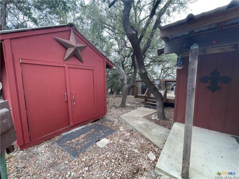 1221 Hallmark Canyon Lake TX 78133