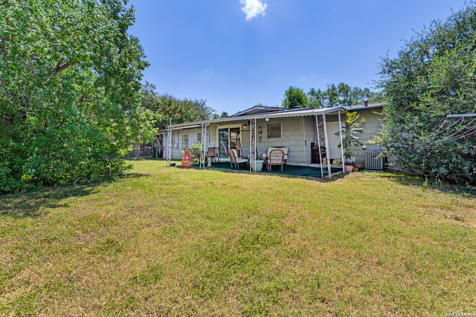 319 Redcliff Drive San Antonio TX 78216