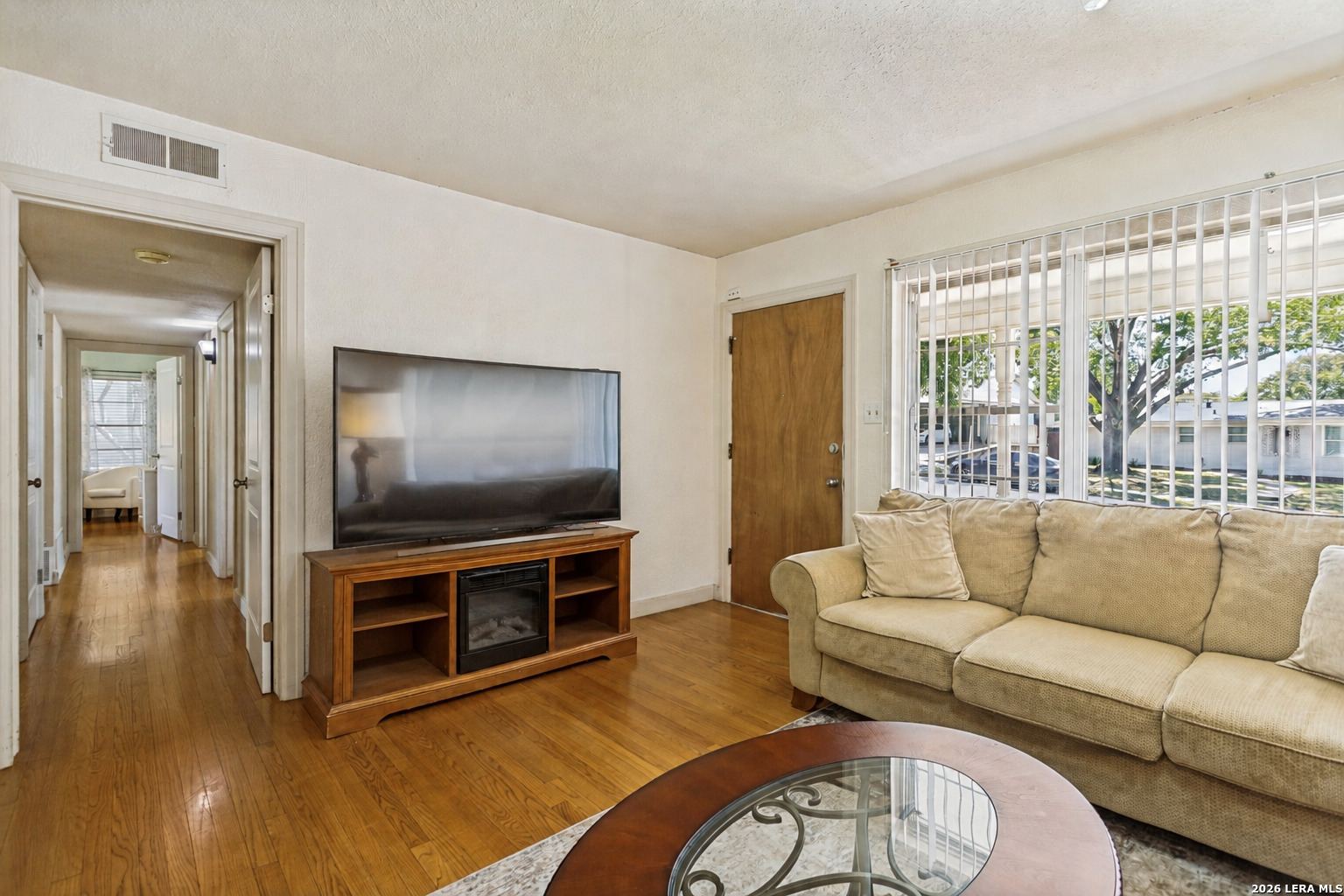 319 Redcliff Drive San Antonio TX 78216