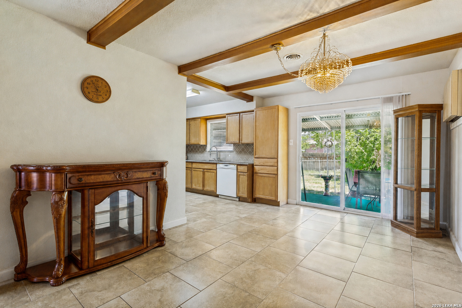 319 Redcliff Drive San Antonio TX 78216
