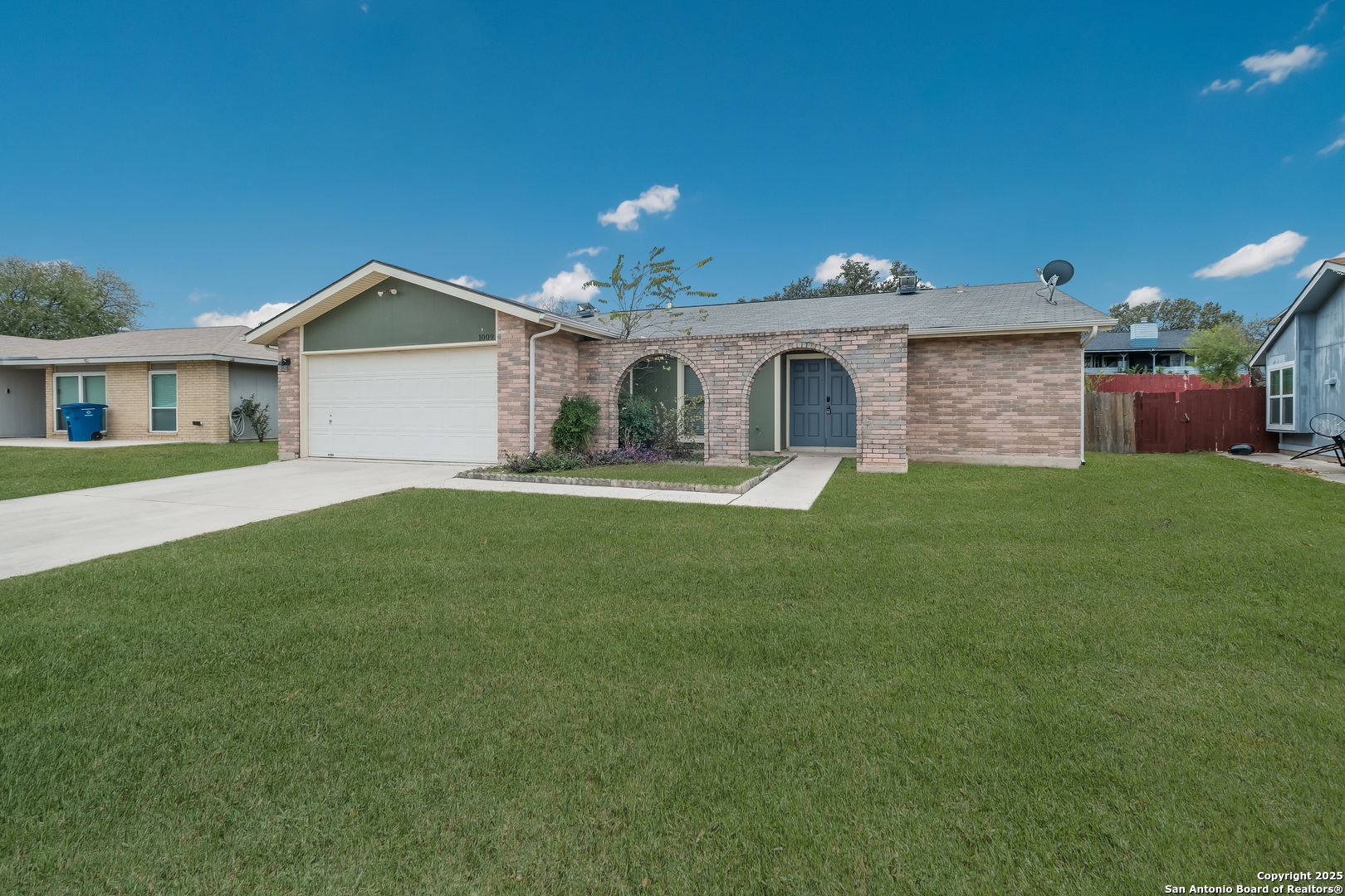 1009 Victoria Crossing San Antonio TX 78245