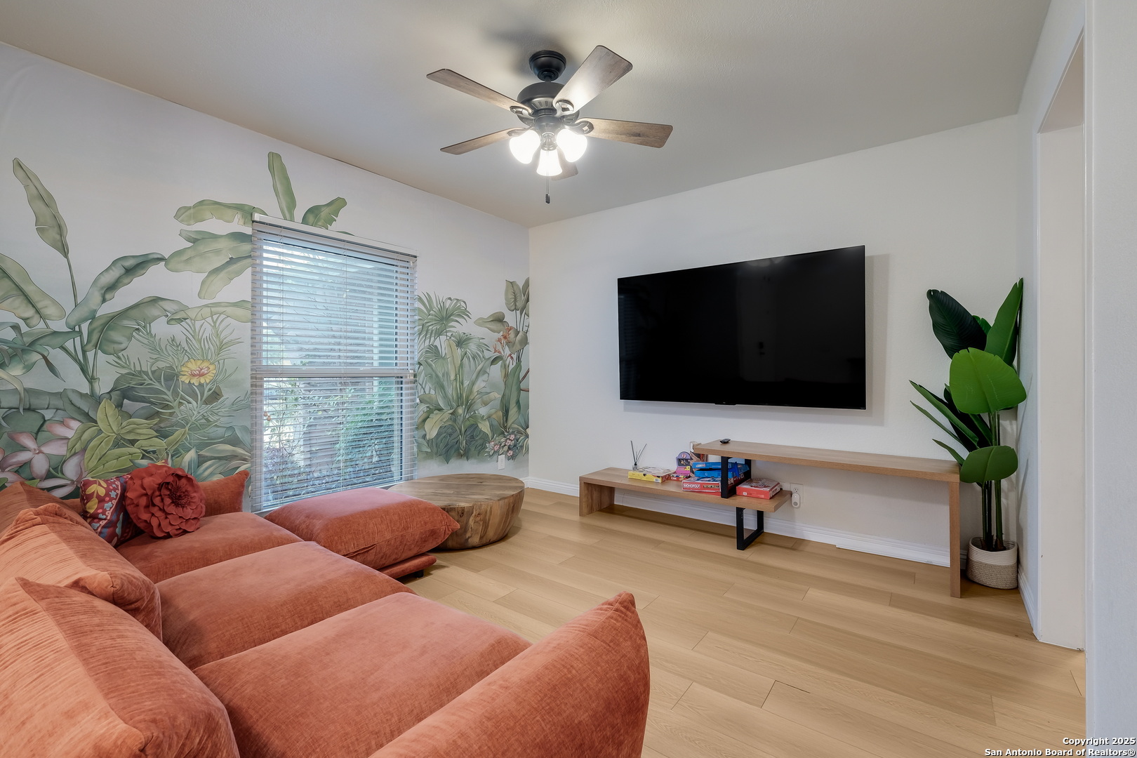 1009 Victoria Crossing San Antonio TX 78245