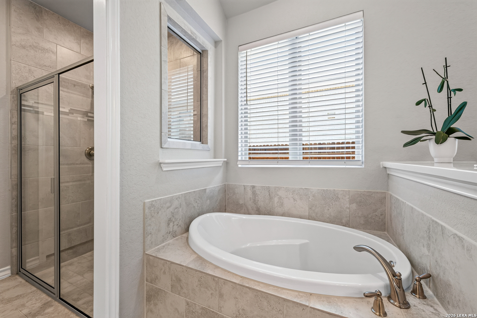 9831 Kremmen Boerne TX 78006